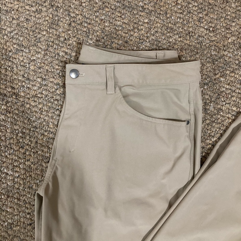 Lululemon ABC Pants - Picture 3 of 5